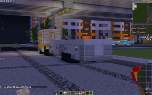 10-wheeler tractor head with cargo trailer