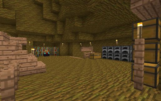 Mining Tree House (Facing North)